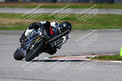 media/Jan-21-2023-Fastrack Riders (Sat) [[fcf3f88a30]]/Level 3/Session 4 Turn 6-Mountian Shot/